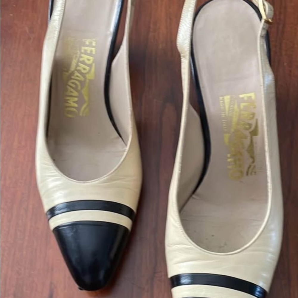 Vintage Salvatore Ferragamo Cream and Black Heels